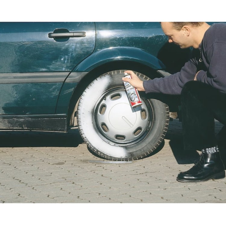 Pianka do konserwacji opon WURTH w sprayu 500 ml