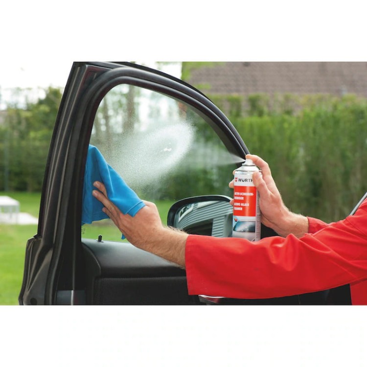 Aktywny środek czyszczący - pianka do szyb WURTH 500 ml