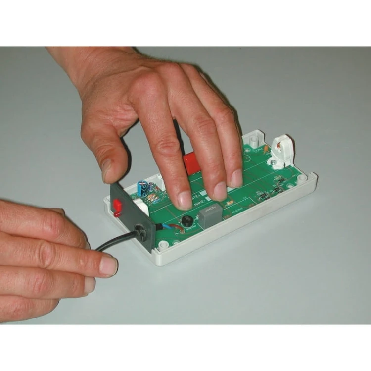 Taśma dwustronna klejąca przezroczysta WURTH akrylowa 19mm x 3m szkło